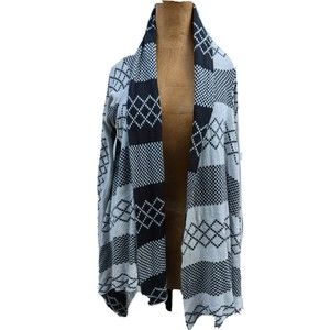 Mia Maddison Cardigan Sweater Shawl Poncho Rayon Gray Diamond Geometric Fringe L